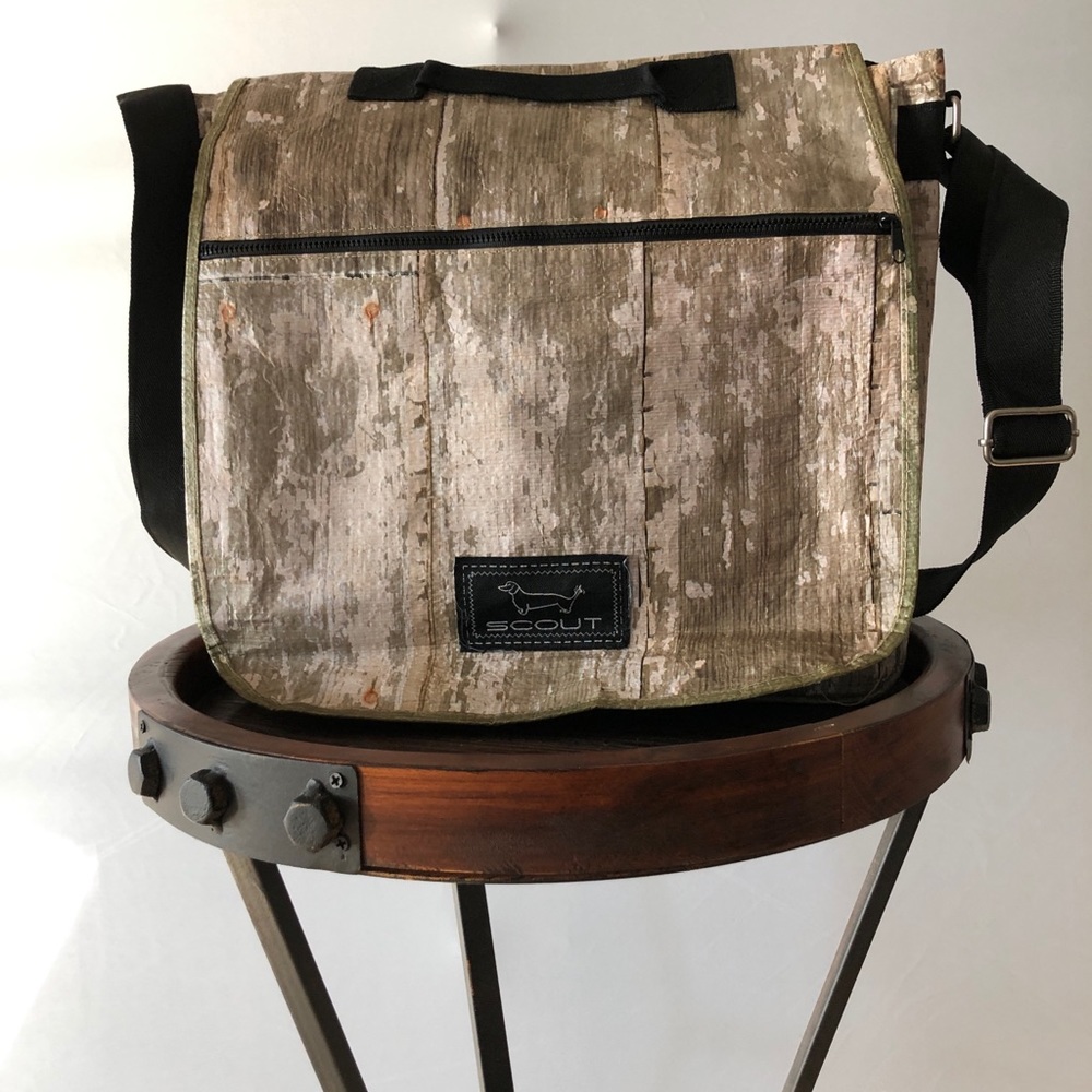 Scout camo messenger bag